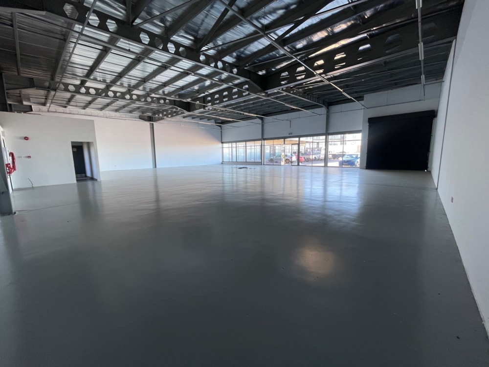 Commercial Building to rent in Block 10, Botswana - 3BO1738865