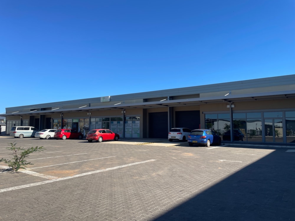 Commercial Building to rent in Block 10, Botswana - 3BO1738865