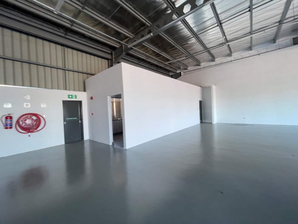 Commercial Building to rent in Block 10, Botswana - 3BO1738865