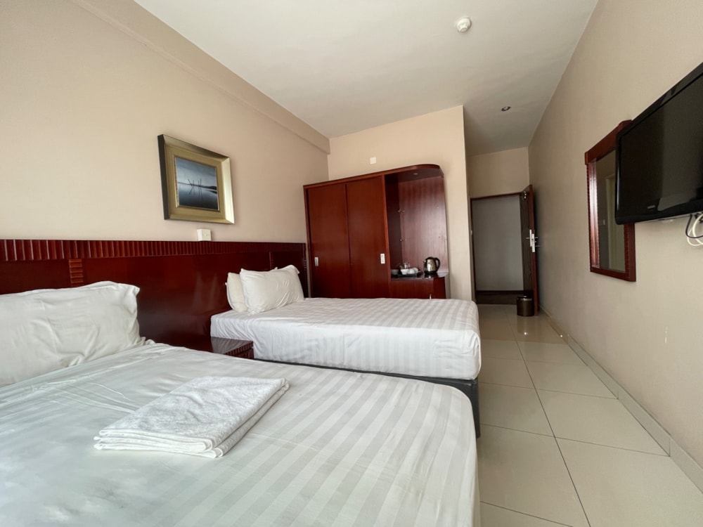 Commercial Building for sale in Block 6, Botswana - 3BO1738849