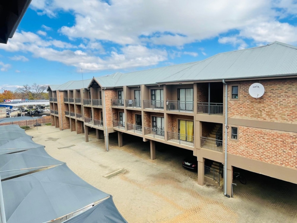 Apartment for sale in Potchefstroom - 1PCH1738780