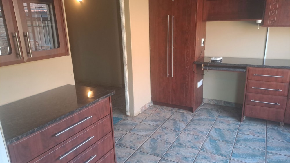 House for sale in Kanonkop, Middelburg, Mpumalanga - 1MD1738771 House for sale in Kanonkop, Middelburg, Mpumalanga - 1MD1738771