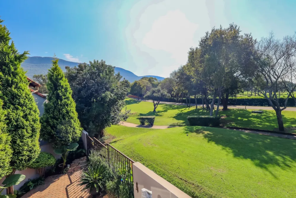 Security estate home for sale in Magalies Golf Estate - 1HR1738791 Security estate home for sale in Magalies Golf Estate - 1HR1738791