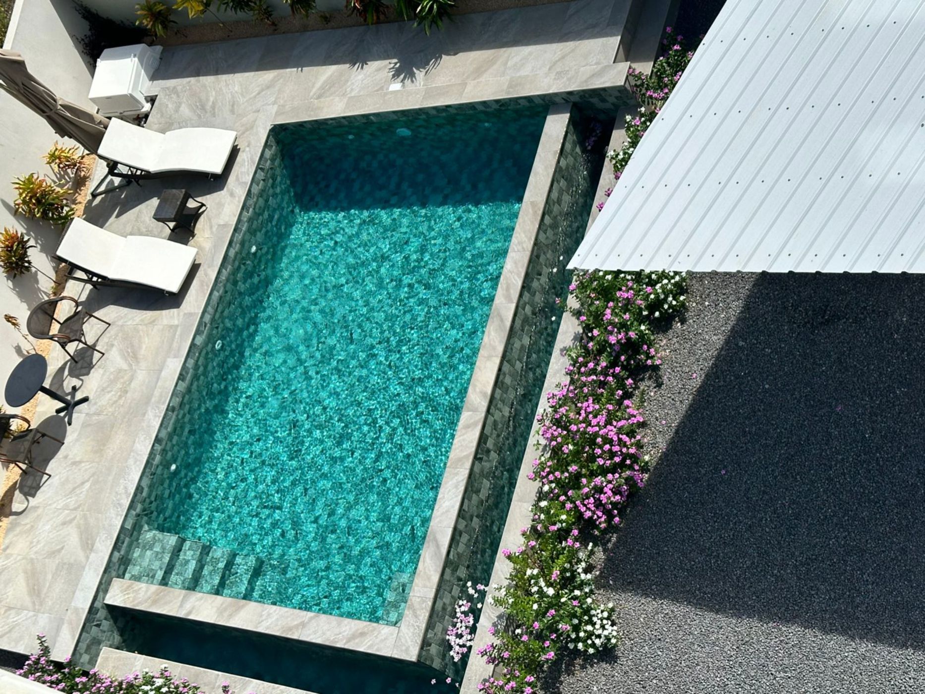 Penthouse apartment to rent in Grand Baie, Grand Bay, Mauritius - MPR1738767