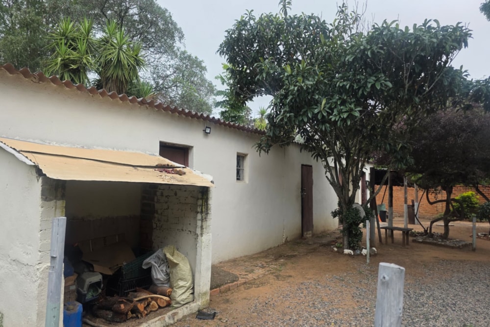 House for sale in Burnside, Bulawayo, Zimbabwe - 3ZB1738797