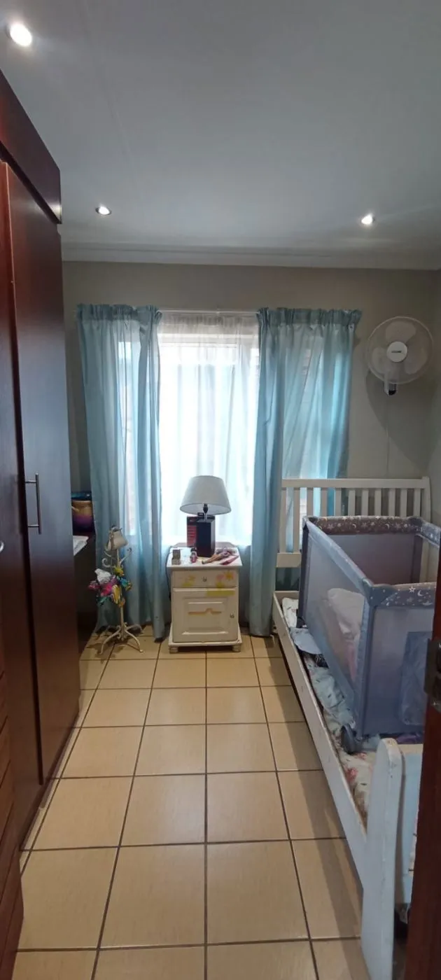 Townhouse let in Glen Marais - ENL1738974 Townhouse let in Glen Marais - ENL1738974