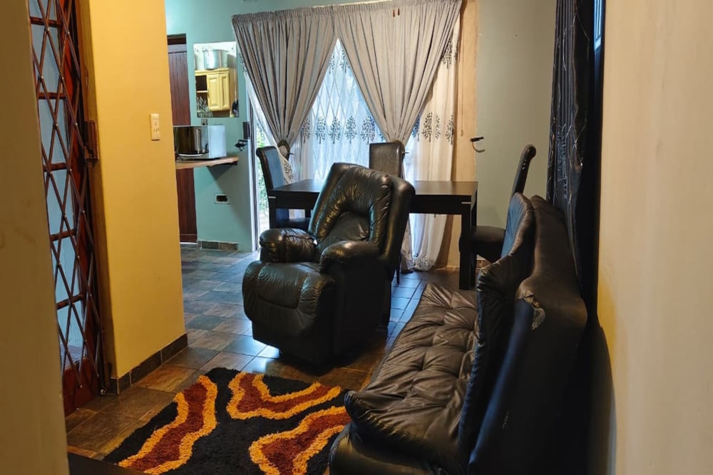 Cottage to rent in Amanzimtoti - 1WB1738928 Cottage to rent in Amanzimtoti - 1WB1738928