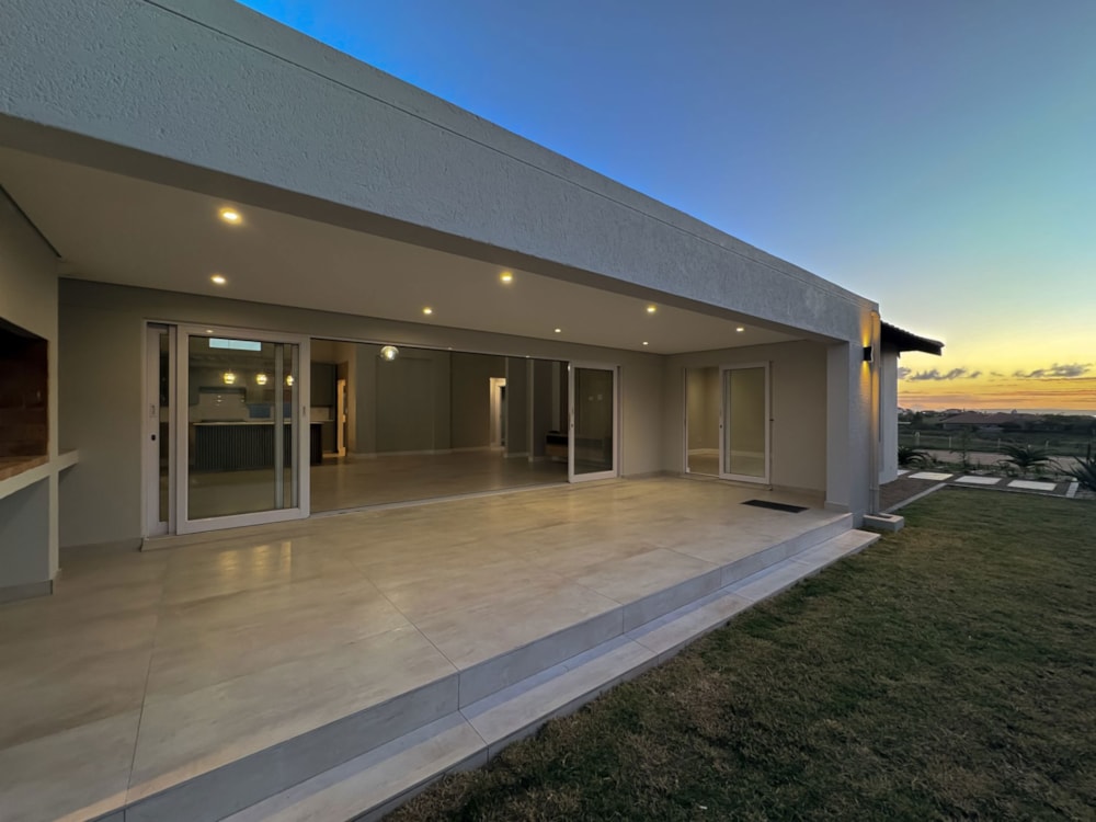 House for sale in Langebaan Country Estate - LA1738966 House for sale in Langebaan Country Estate - LA1738966