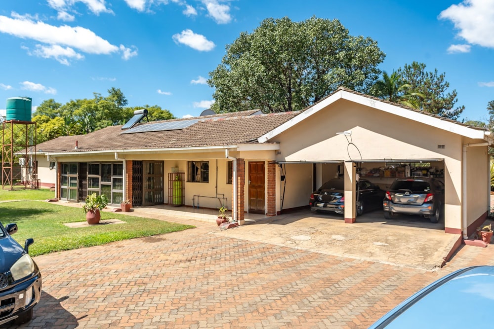 Single-storey house for sale in Greendale, Zimbabwe - 3ZB1739274