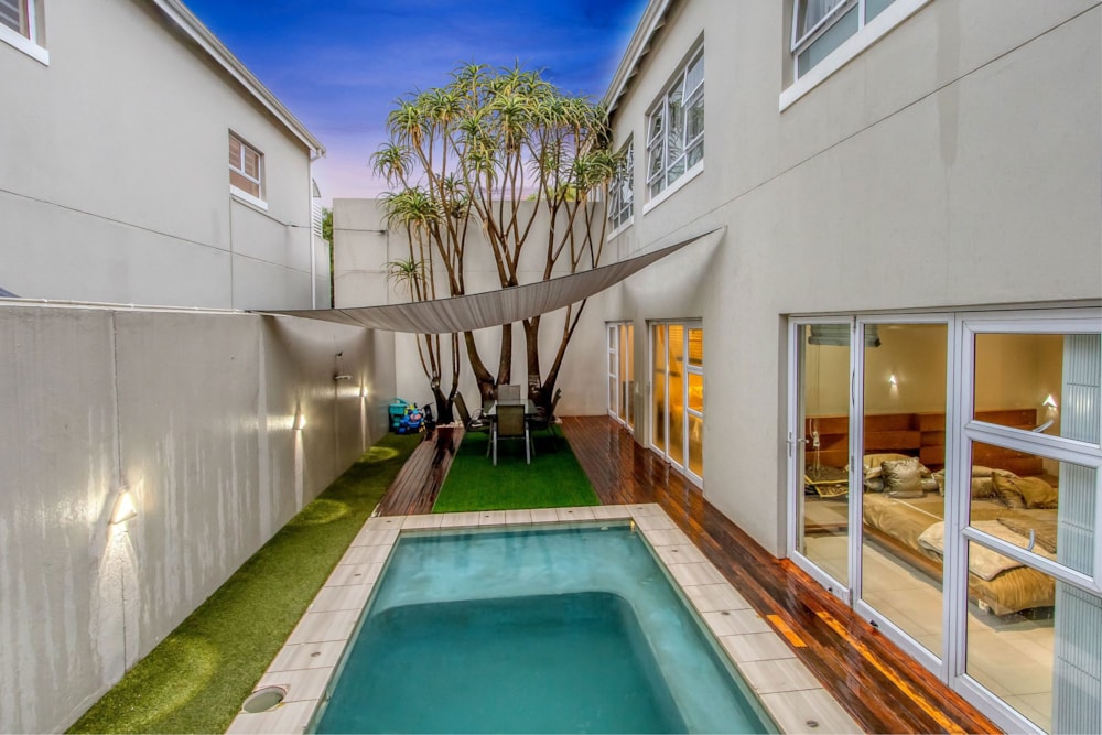 Apartment for sale in Oaklands, Johannesburg - HP1739345 Apartment for sale in Oaklands, Johannesburg - HP1739345