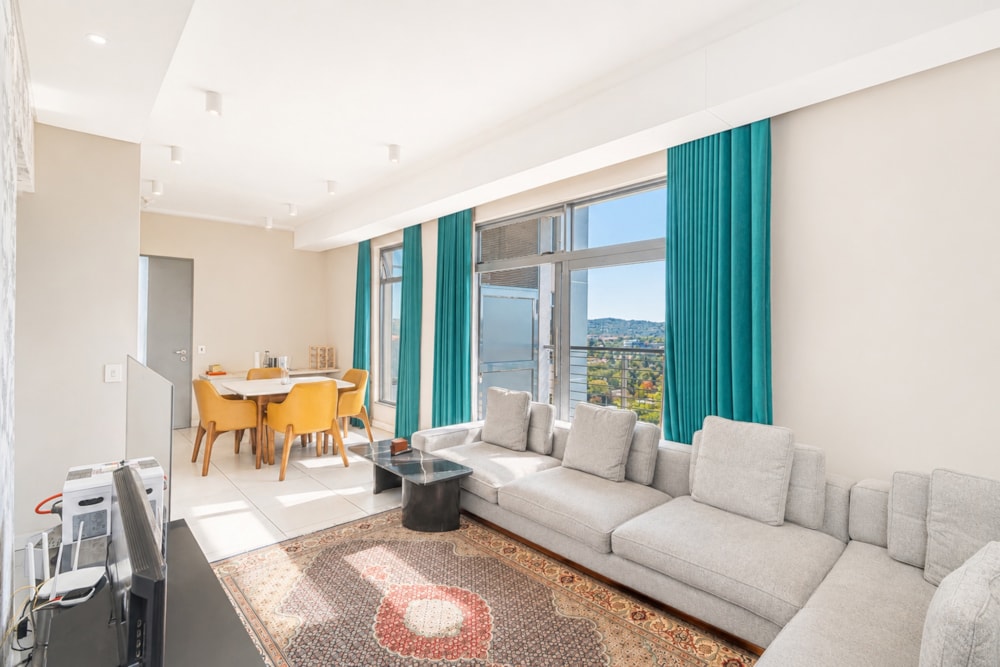 Apartment for sale in Menlyn - PT1738999
