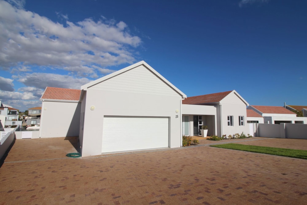House for sale in Port Owen - LA1739195