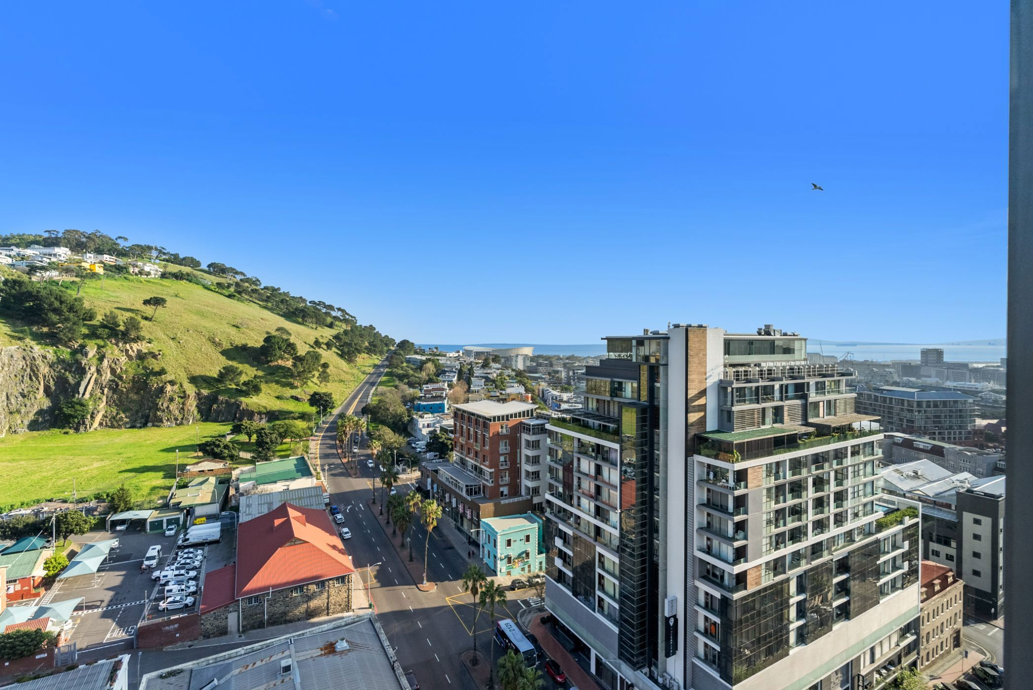 Apartment to rent in City Bowl - CBL1739032
