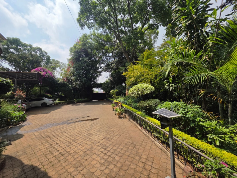 Commercial office sold in Milimani, Kenya - 3KE1739037 Commercial office sold in Milimani, Kenya - 3KE1739037