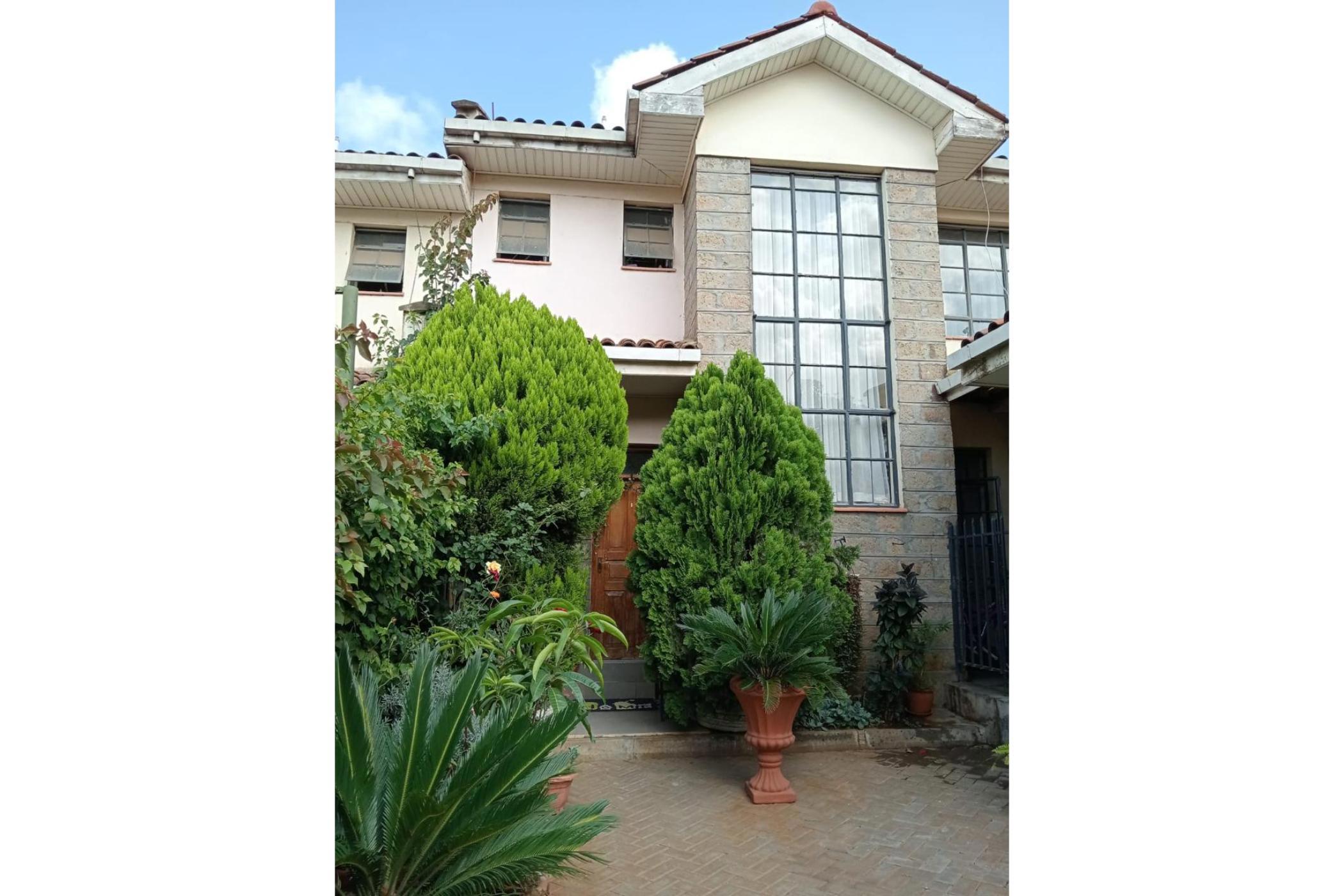 House for sale in Athi River, Kenya - 3KE1739056