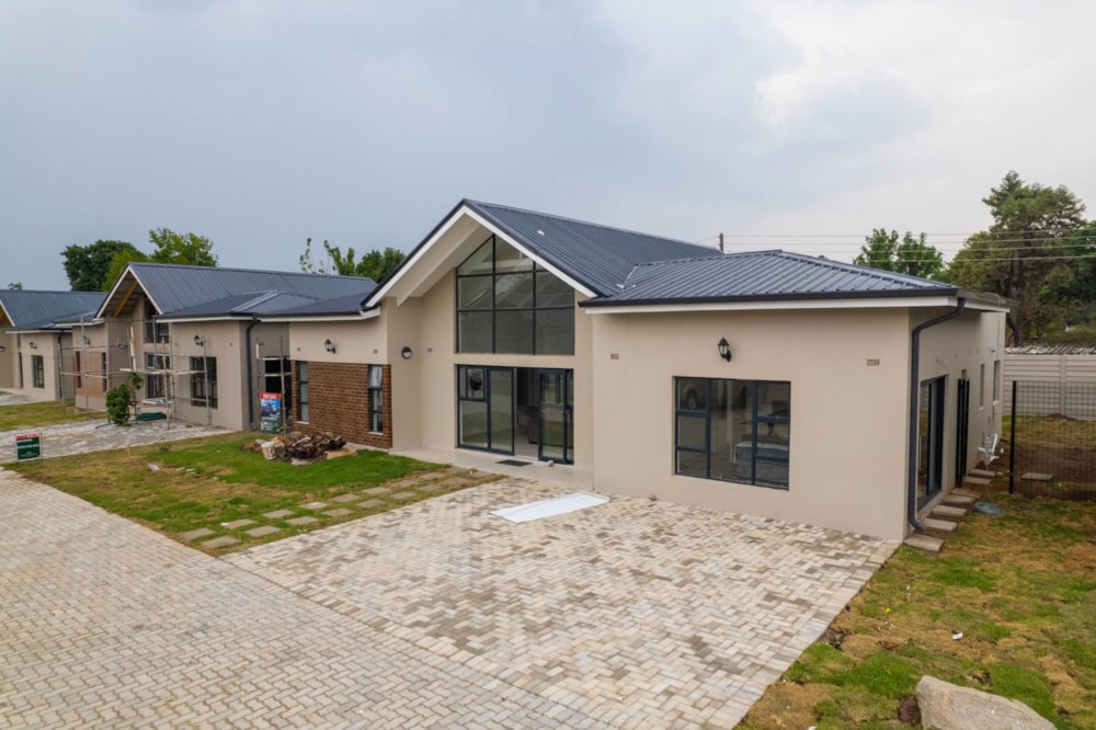 House for sale in Hatfield, Zimbabwe - 3ZB1739068