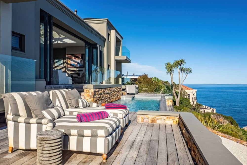 House for sale in The Heads, Knysna - 1KG1739075