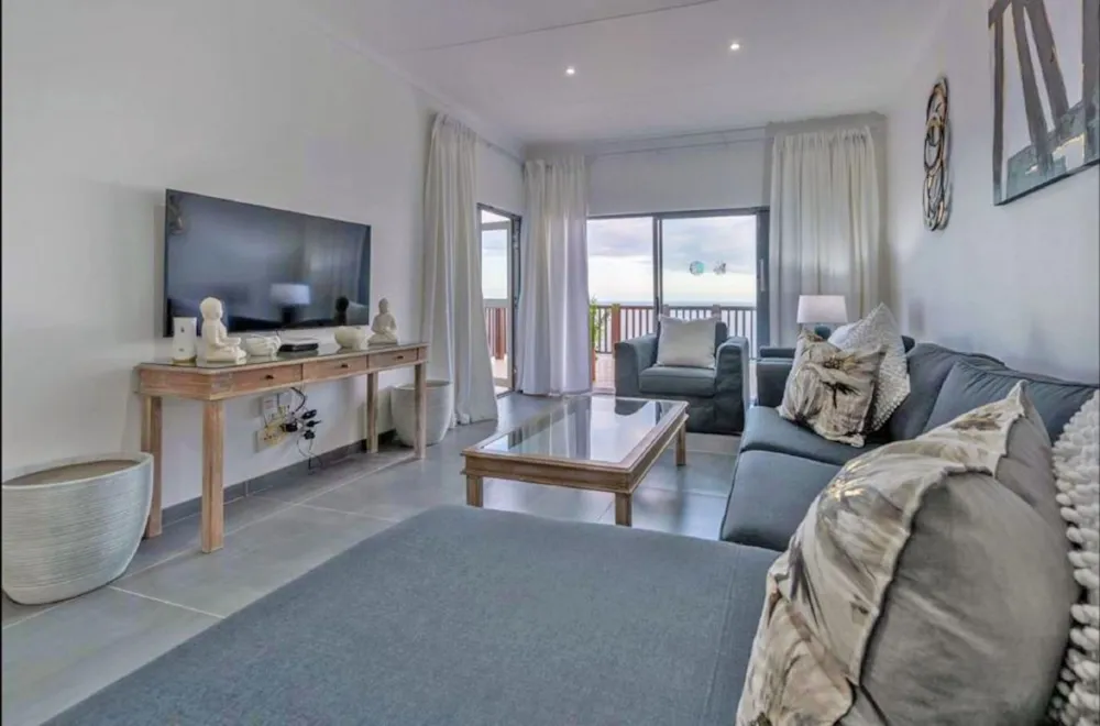 Townhouse for sale in Brenton on Sea - 1KG1739085 Townhouse for sale in Brenton on Sea - 1KG1739085