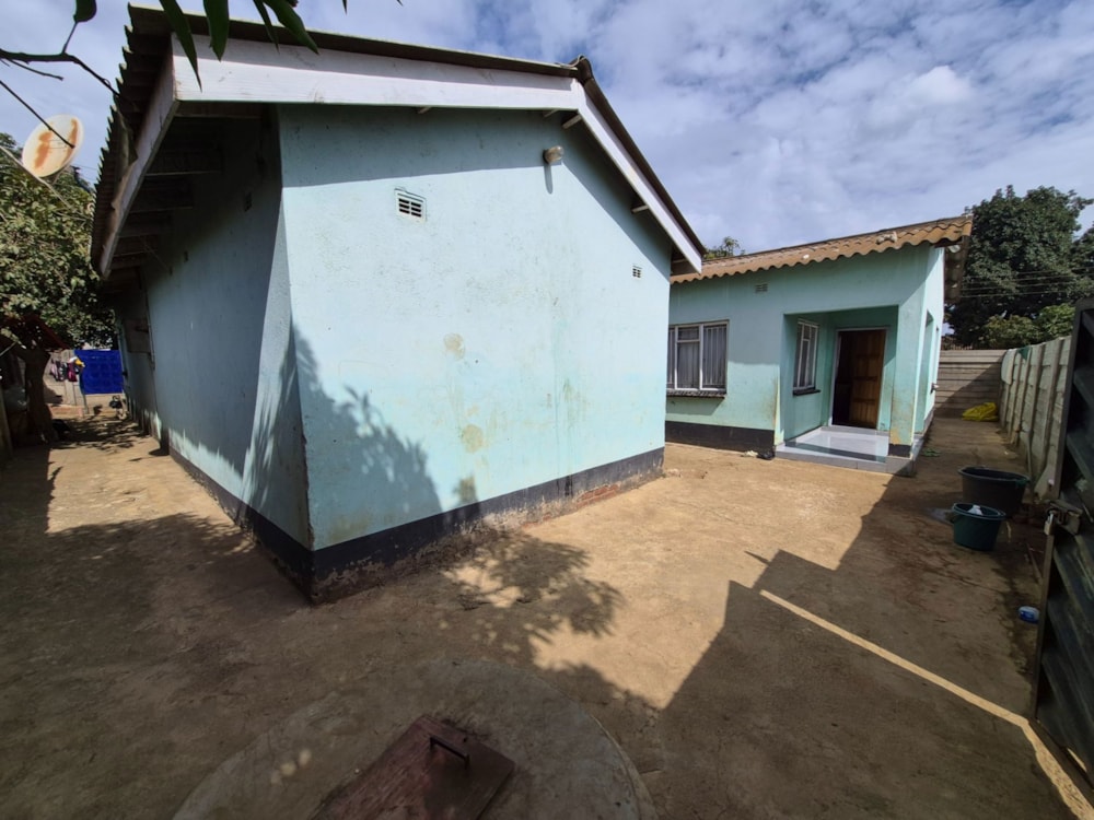 House for sale in Budiriro, Zimbabwe - 3ZB1739243