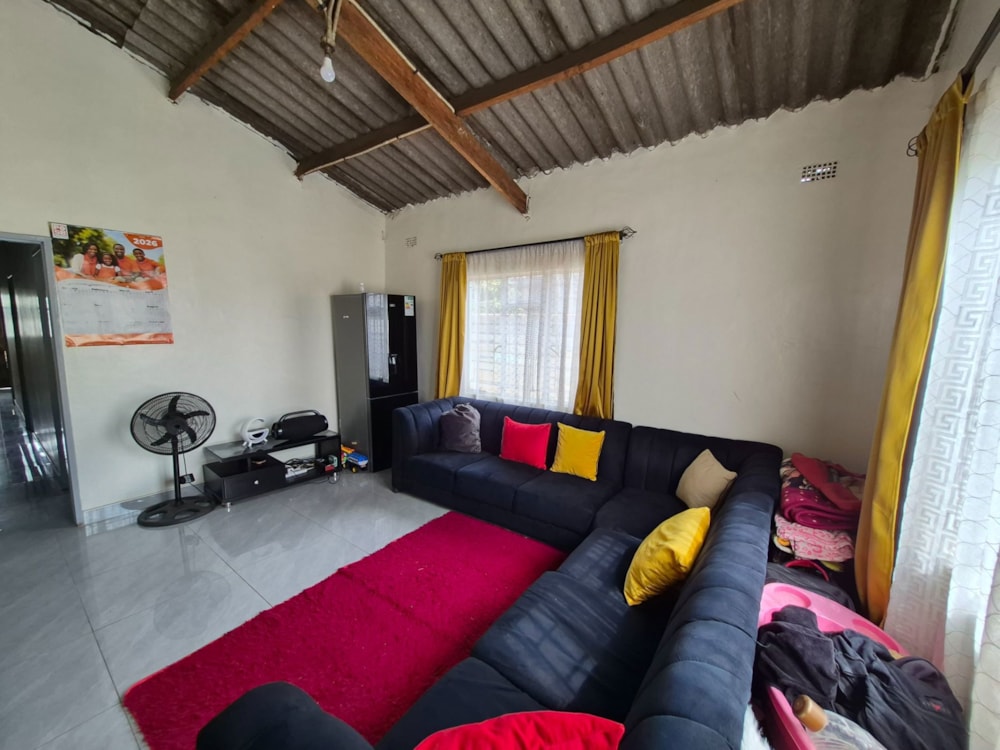 House for sale in Budiriro, Zimbabwe - 3ZB1739243