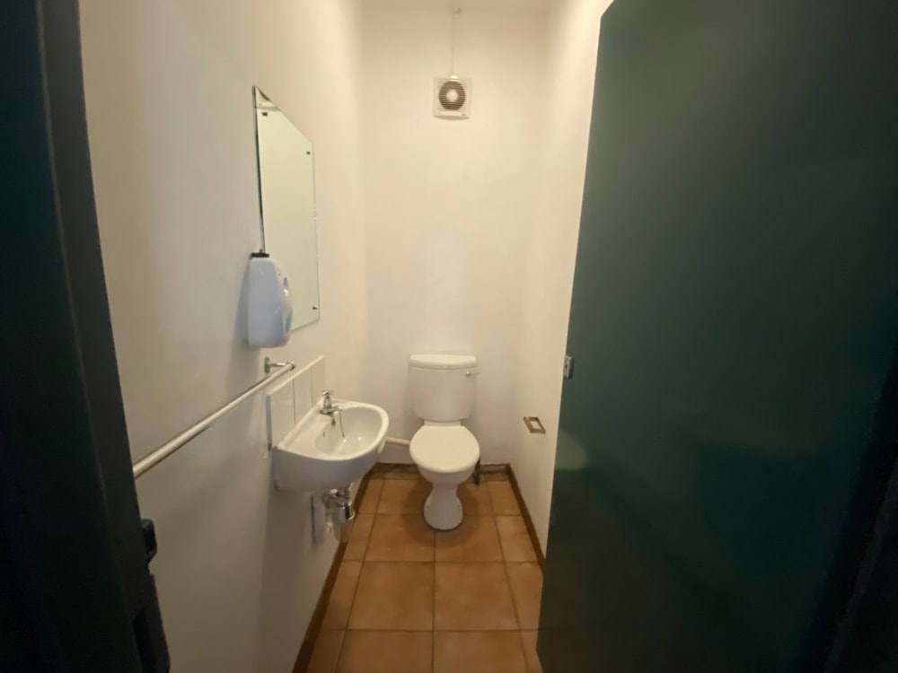 Commercial Building to rent in Phakalane, Botswana - 3BO1739092
