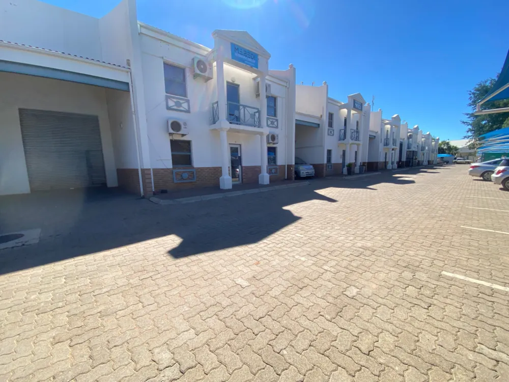 Commercial Building to rent in Phakalane, Botswana - 3BO1739092 Commercial Building to rent in Phakalane, Botswana - 3BO1739092