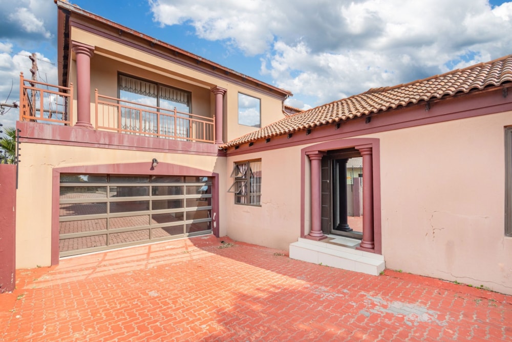 House for sale in Cosmo City - RAN1739604 House for sale in Cosmo City - RAN1739604