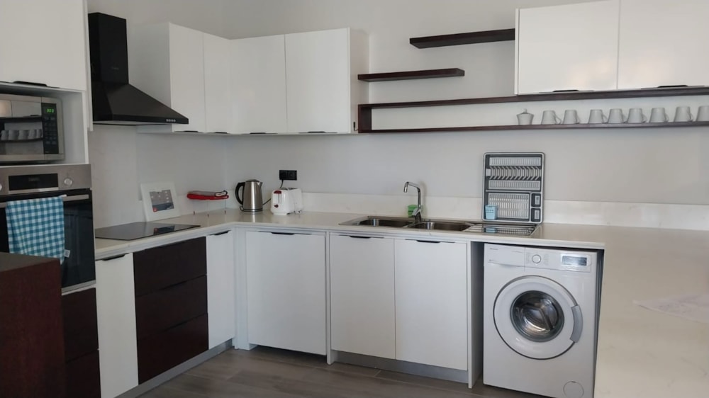 Apartment to rent in Belle Mare, Mauritius - MPR1739132