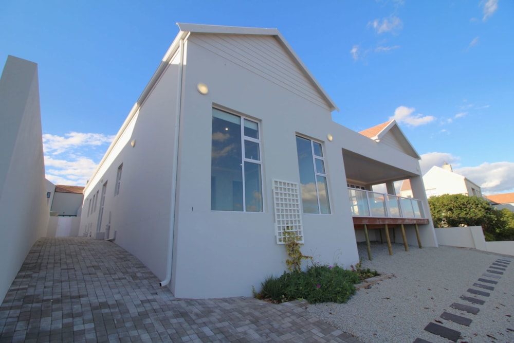 House for sale in Port Owen - LA1739211