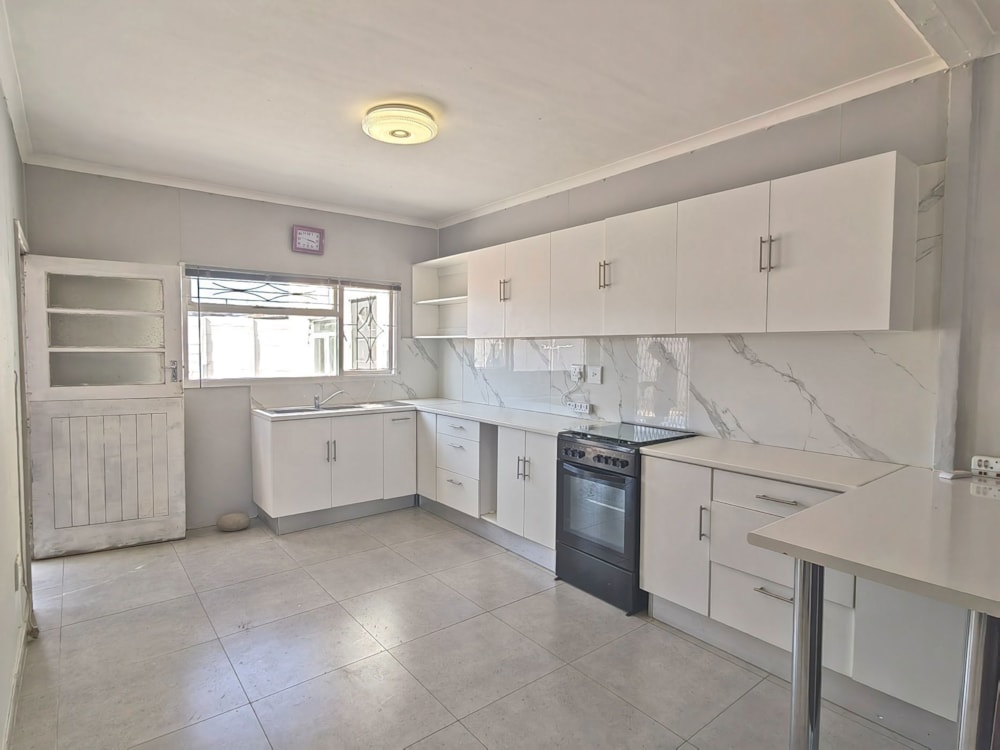 House to rent in Bothasig - 1PLA1739244 House to rent in Bothasig - 1PLA1739244