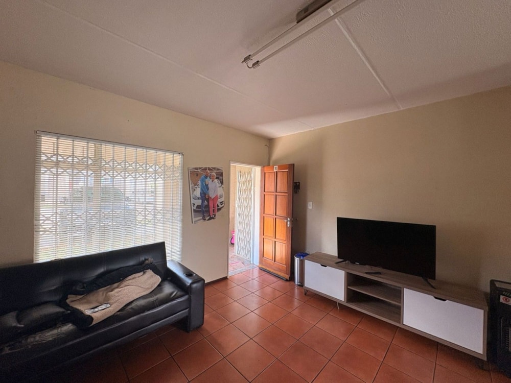 Apartment for sale in Potchefstroom - 1PCH1739287 Apartment for sale in Potchefstroom - 1PCH1739287
