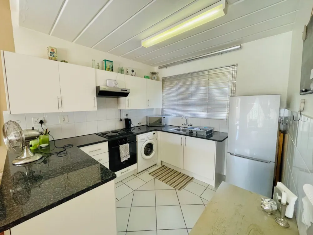 House let in Glenvista - 1GV1739227