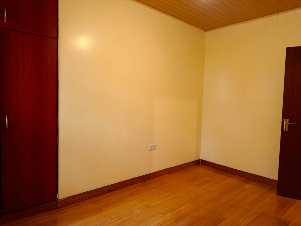 Cottage to rent in Runda , Kenya - 3KE1739255