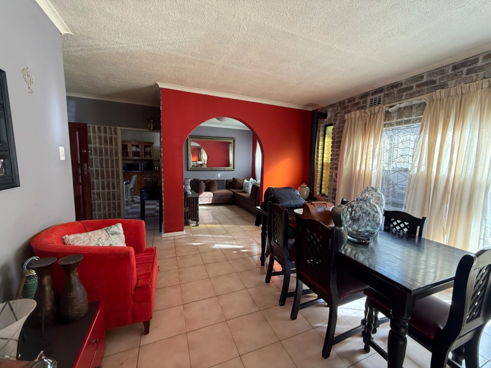 House for sale in Model Park - 1WD1739269