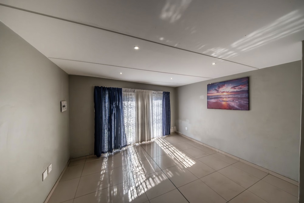 Townhouse for sale in Jackaroo Park - 1WD1739279
