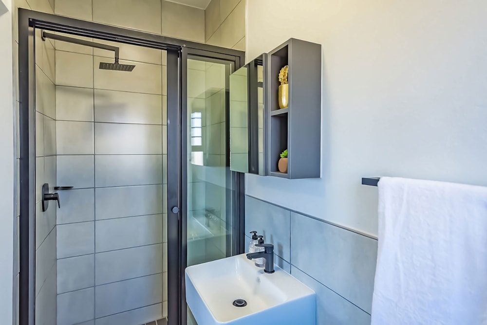 Apartment for sale in Homes Haven - 1KR1739285