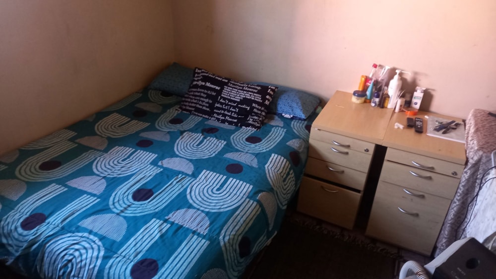 House for sale in Khayelitsha - 1MN1739315