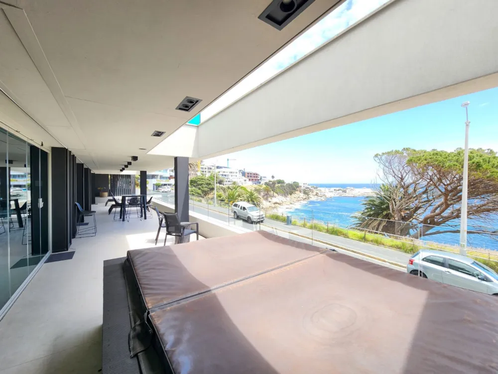 Apartment for sale in Camps Bay - AS1739319 Apartment for sale in Camps Bay - AS1739319
