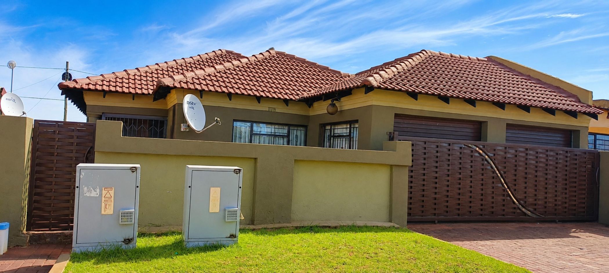 House for sale in Vosloorus - BOK1739407