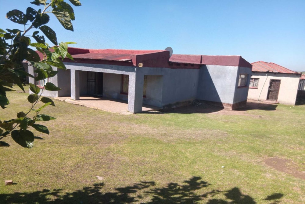 House for sale in Mhluzi - 1MD1739352 House for sale in Mhluzi - 1MD1739352