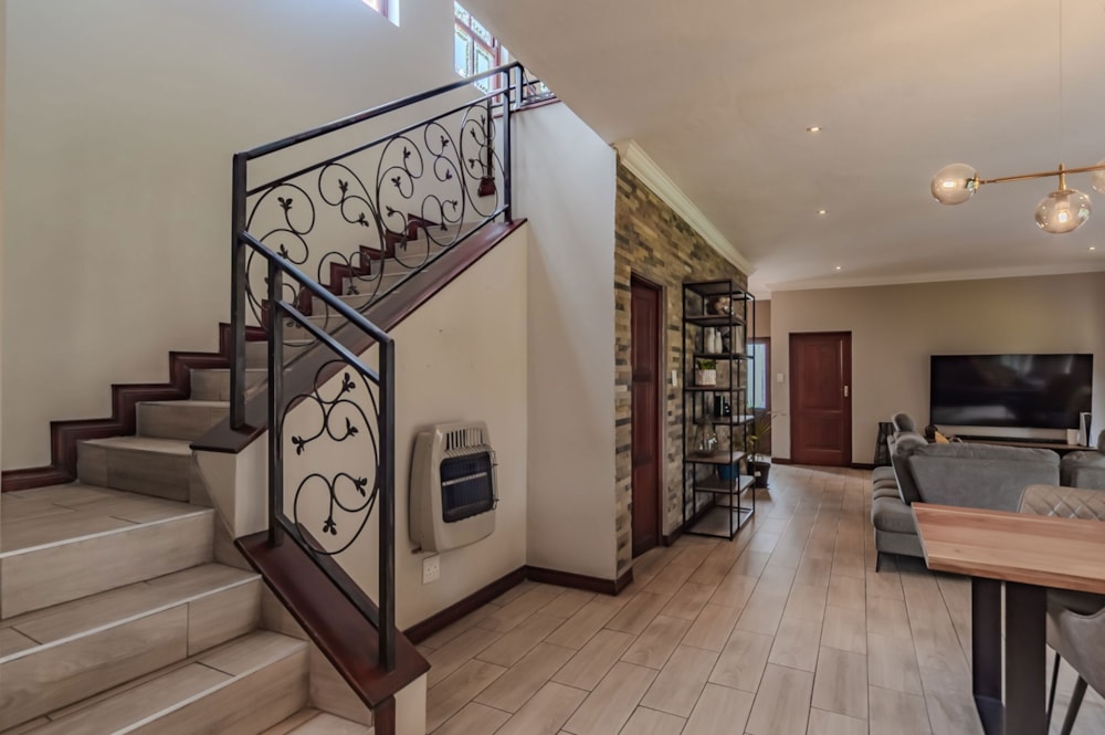 House to rent in Stone Ridge Country Estate - CNL1739505 House to rent in Stone Ridge Country Estate - CNL1739505