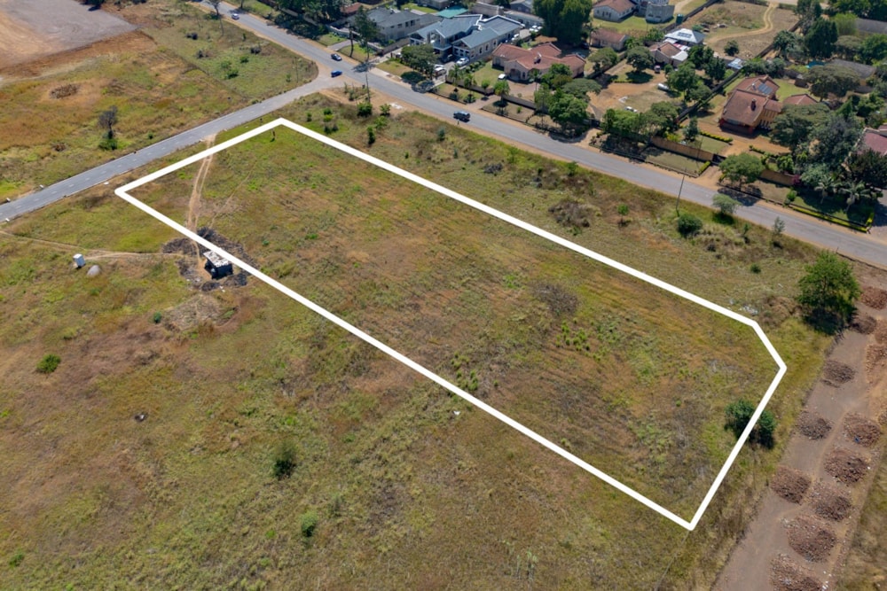 Vacant land for sale in Borrowdale, Zimbabwe - 3ZB1739384 Vacant land for sale in Borrowdale, Zimbabwe - 3ZB1739384