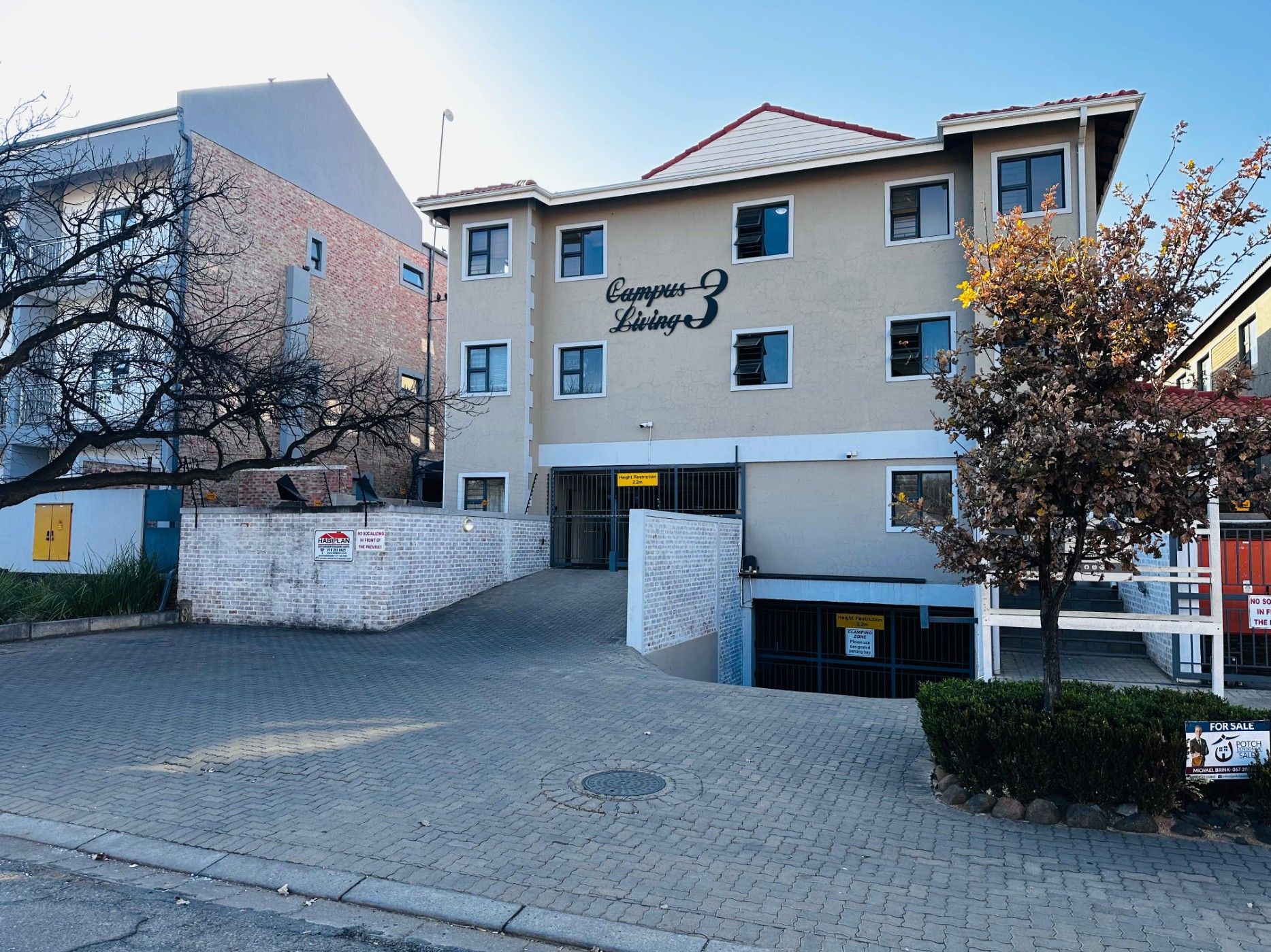 Apartment for sale in Potchefstroom - 1PCH1739464
