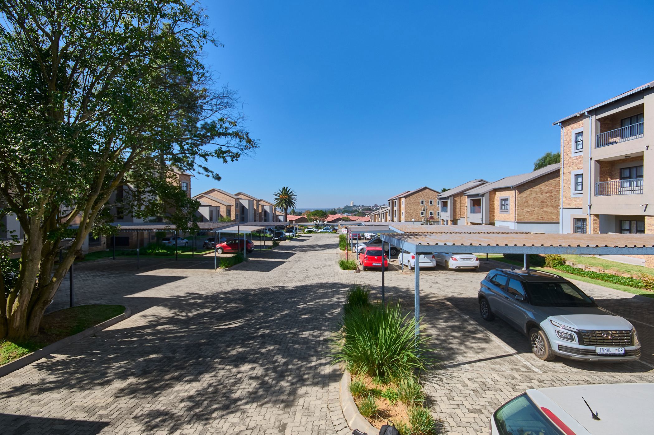 Apartment for sale in Whiteridge - RAN1739478