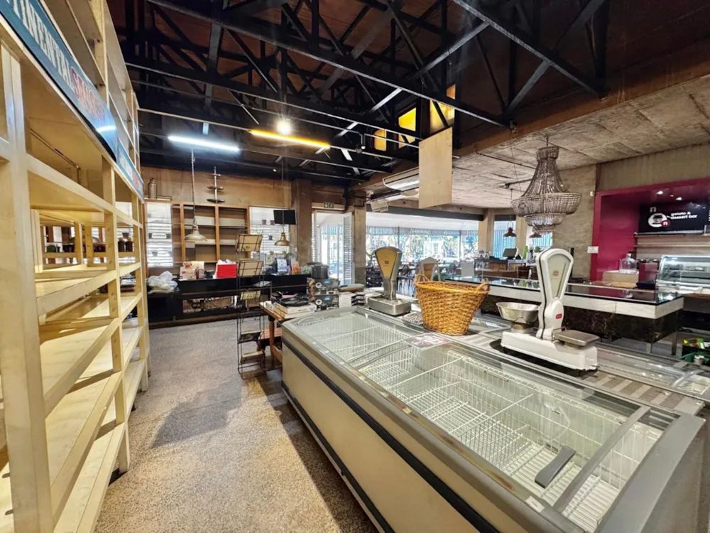 Commercial retail property to rent in Essenwood - 1DA1739473 Commercial retail property to rent in Essenwood - 1DA1739473