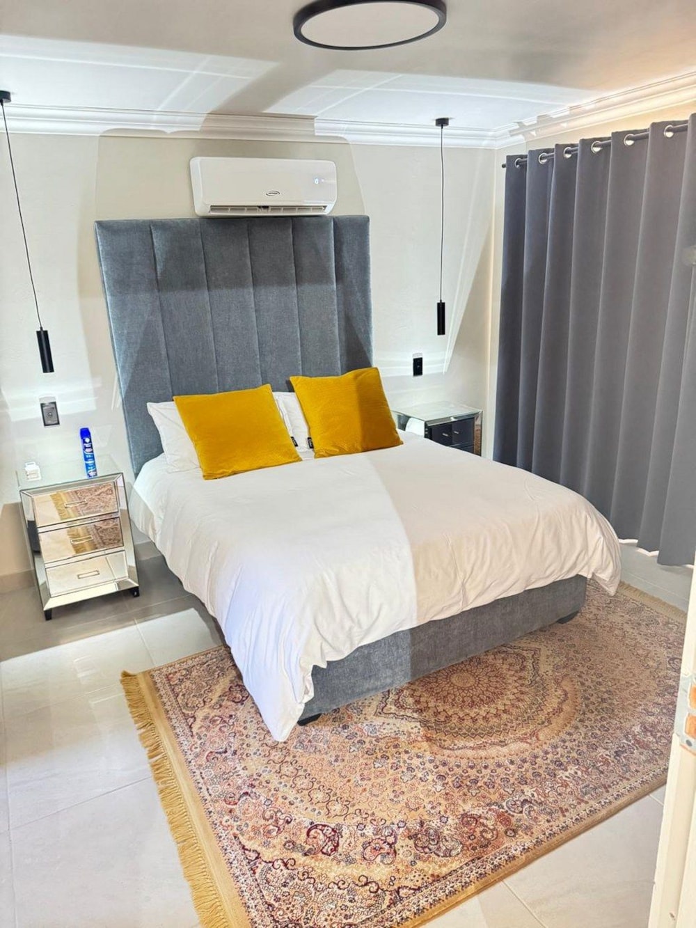 Guesthouse to rent in Springbok - 1NA1739735