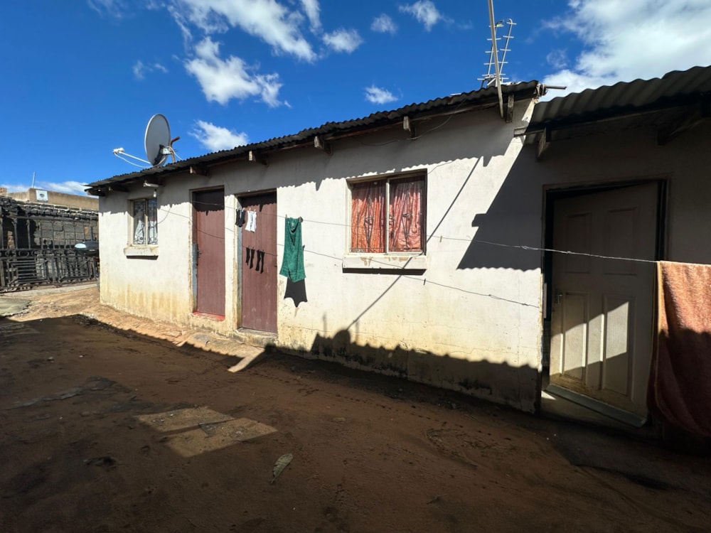 House for sale in Tembisa - KTP1740426 House for sale in Tembisa - KTP1740426