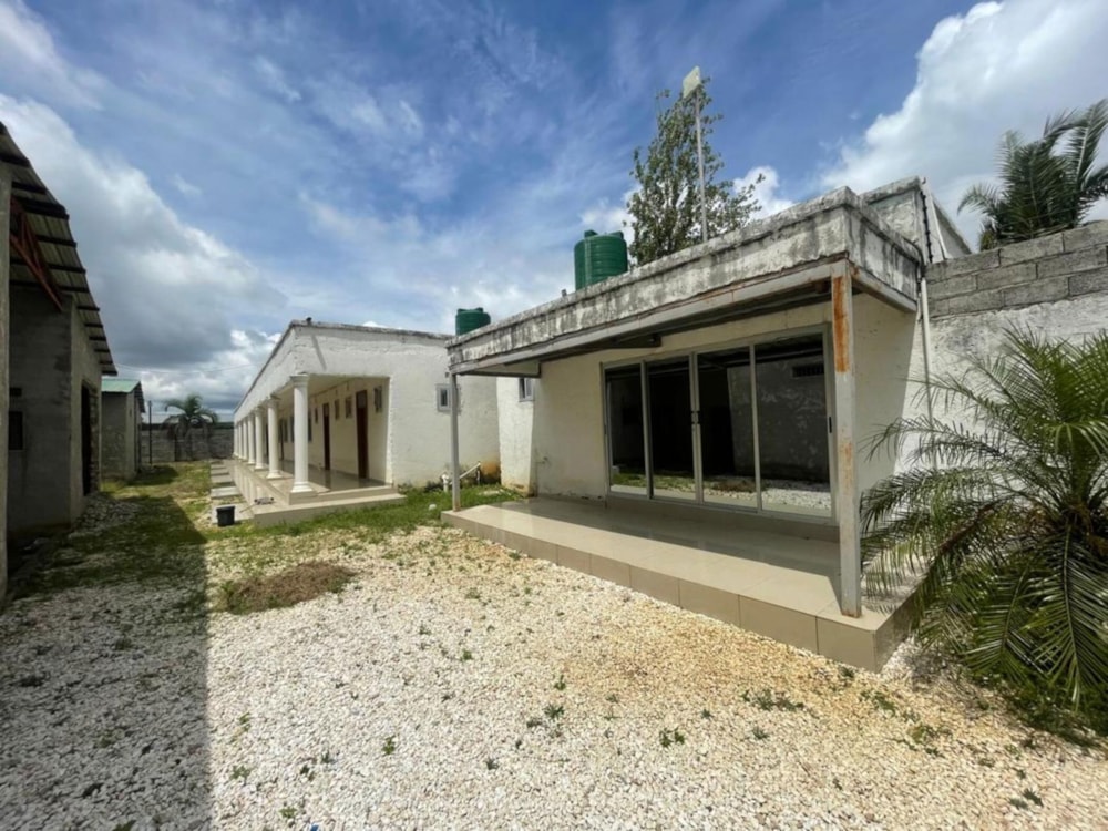 Poultry farm for sale in Makeni, Zambia - 3ZA1740530