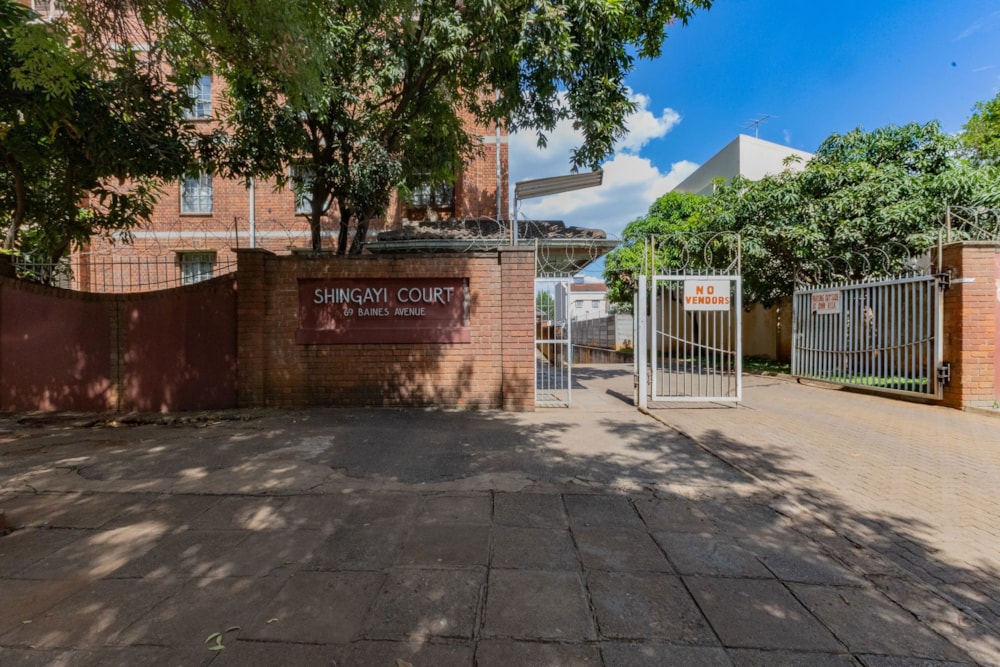 Apartment for sale in Harare CBD, Zimbabwe - 3ZB1739582 Apartment for sale in Harare CBD, Zimbabwe - 3ZB1739582