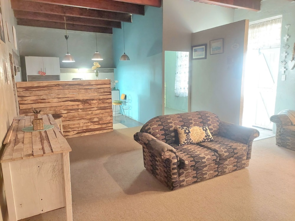 House for sale in Riversdale, Garden Route - 1SR1739636 House for sale in Riversdale, Garden Route - 1SR1739636
